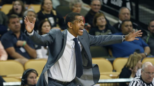 Connecticut Huskies head coach Kevin Ollie